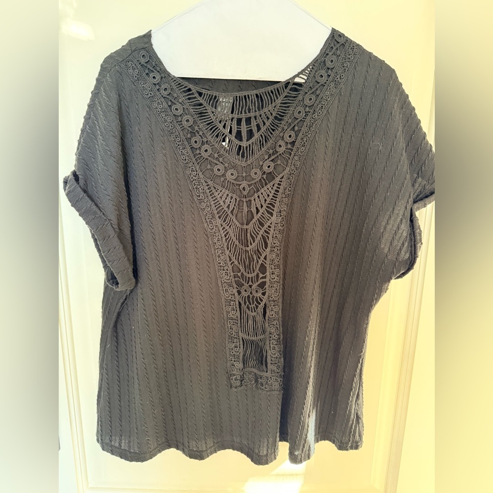 Emery Rose Black Boho knit top US 1XL